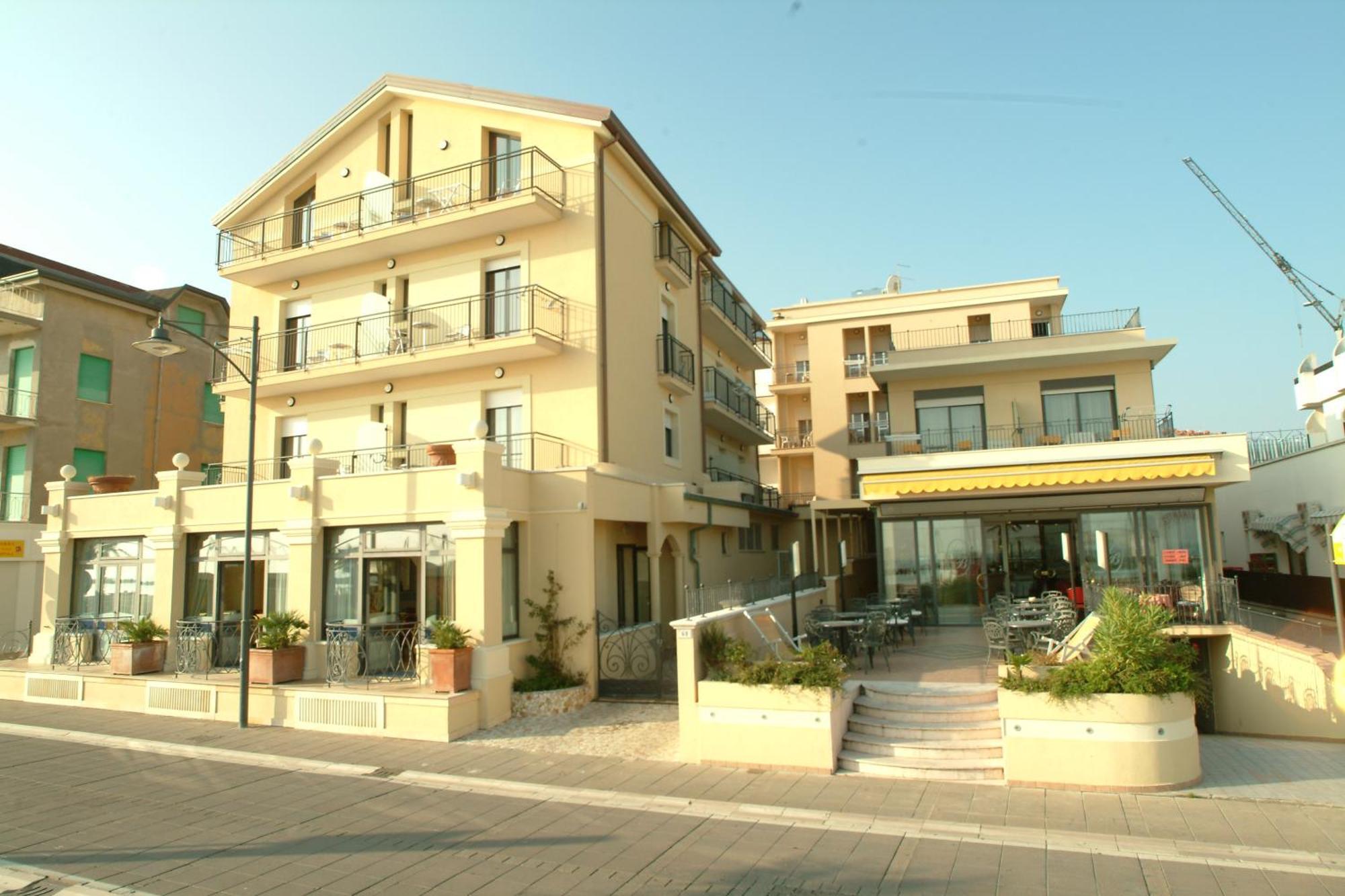 Hotel Bridge Bellaria-Igea Marina Exterior foto